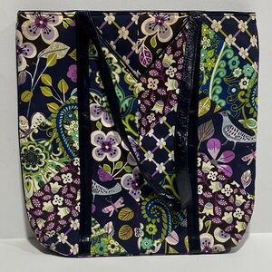 Vera Bradley Tall Tote in Floral Nightingale